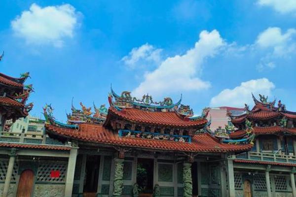 寺庙旁边一楼房子好吗风水