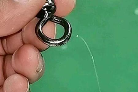 八字绑皮筋