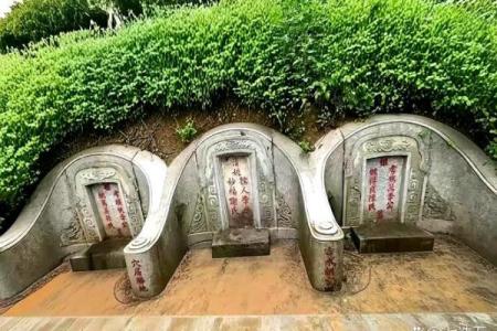 解析土葬与骨灰葬墓地风水讲究