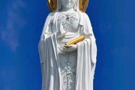 梦见观音菩萨给喝蓝色的水