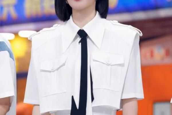 谢娜的八字