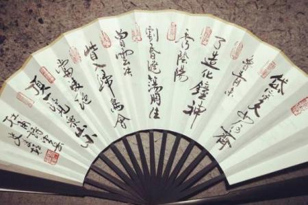 风水实例：唐艺尹老师提示甲午年五黄凶位化解方法，人生不怕低谷，风水改善运势！
