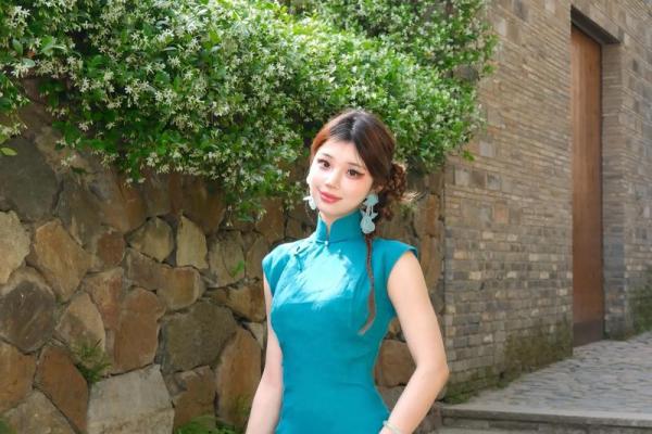 八字正印太多的女人,正印格女命长相