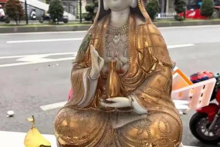 五行缺火的人车内可以放观音像吗