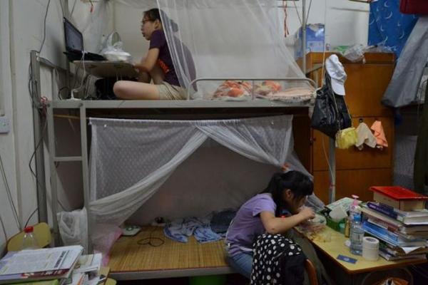 风水讲座_大学女生宿舍晚上卧谈会都谈什么