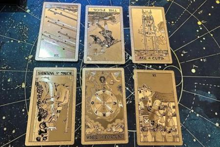塔罗测试爱情，追求心仪对象许久不成功，还应该继续坚持么？