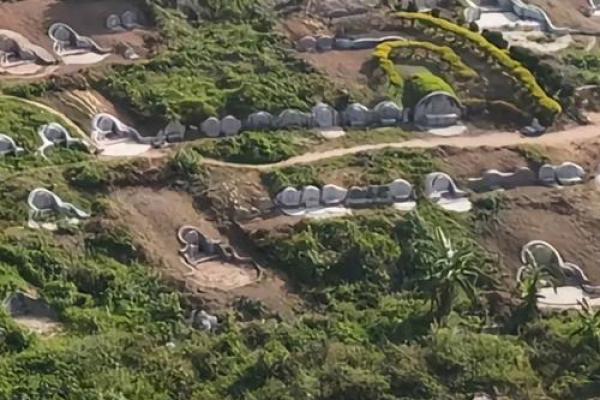 城市风水_别人的祖坟要葬在我家地里