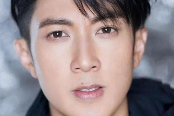 男人八字眉命运如何