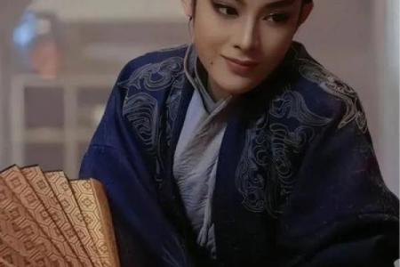 美女的紫薇斗数
