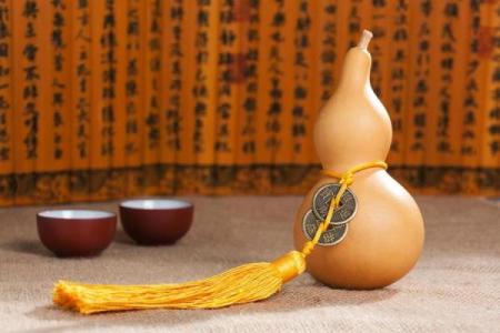 风水为什么戴桃木容易招鬼观点解释