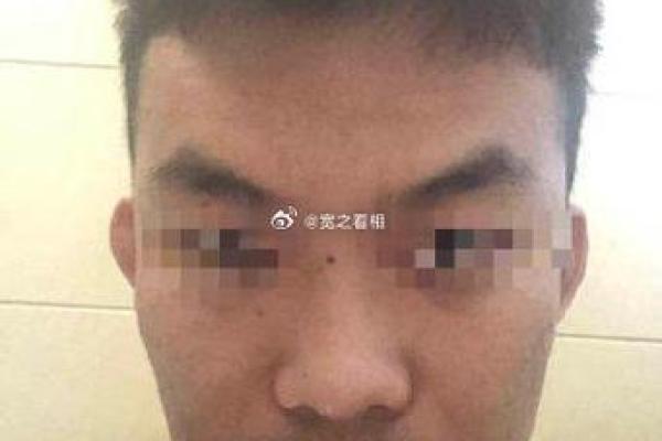 八字眉好看吗