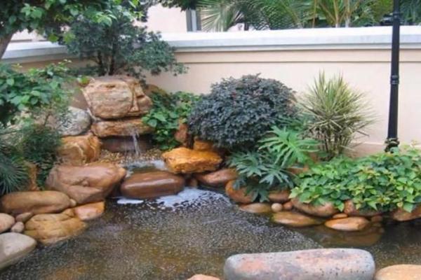 房子脚下建鱼池风水