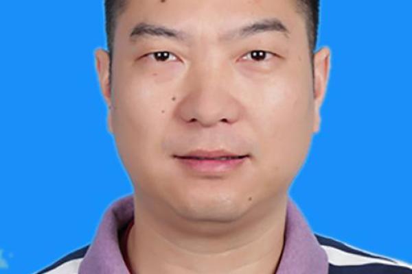 姓荣的名人-姓名学-华易算命网姓名